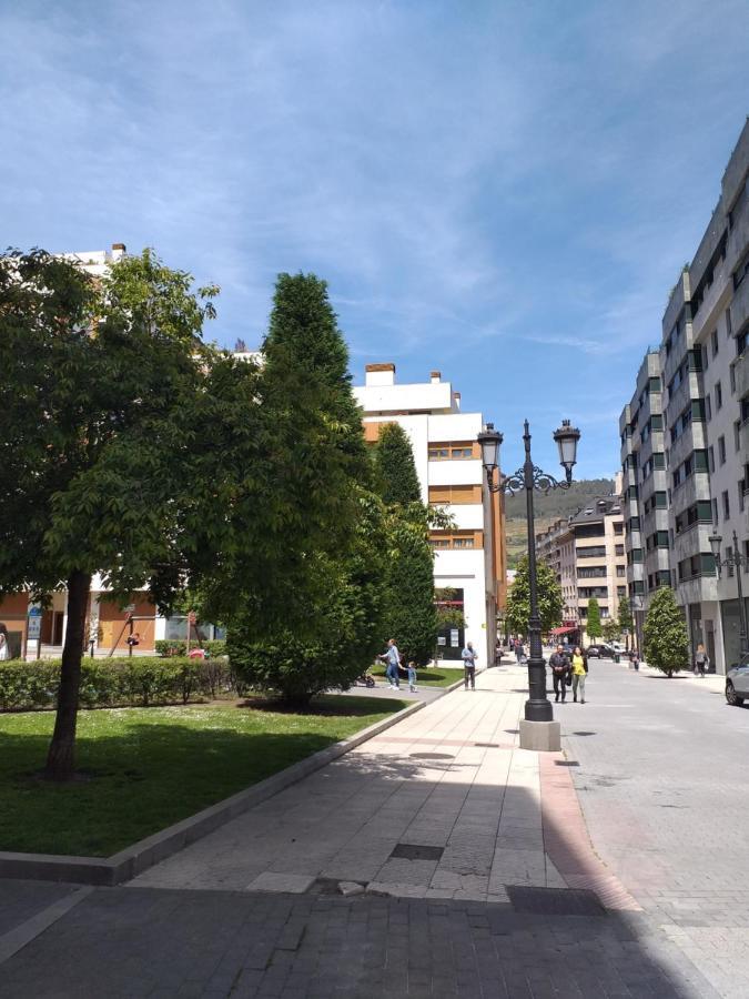 Fuente Foncalada Oviedo Centro Gascona Lägenhet Exteriör bild